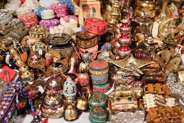 Besuchen Sie den Zainab-Markt im Mohatta-Palast und die Burns Road