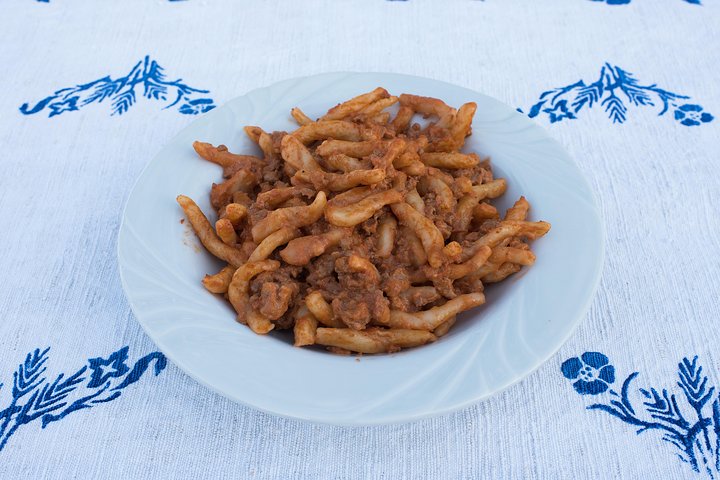 Cesarine: Vis madlavning og spisning i Local's Home i Aosta