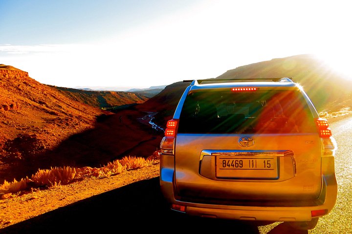 Dagtocht vanuit Ouarzazate: Teloute, Ait Ben Haddou & Oasis Fint inclusief lunch