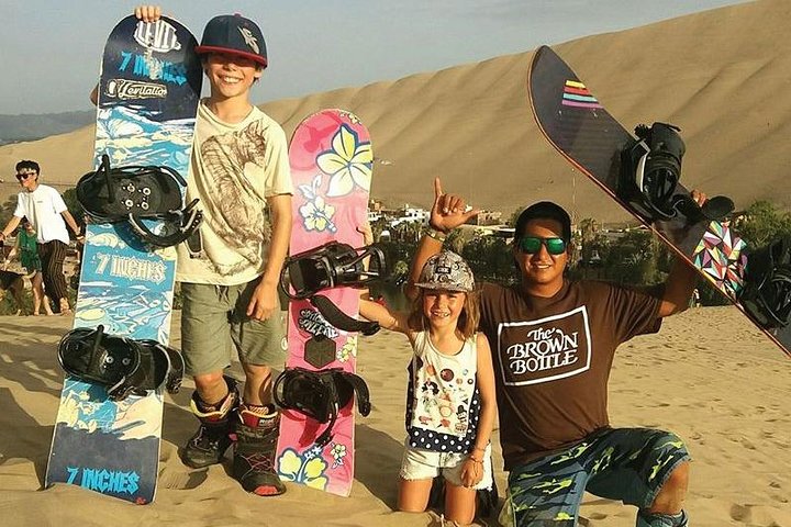 Sandboard o sci di sabbia a Huacachina Falò di Apresski Tramonto