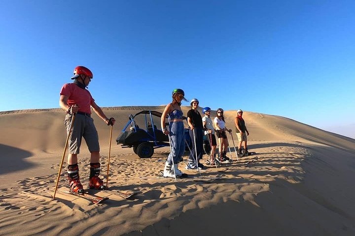 Sandboard o sci di sabbia a Huacachina Falò di Apresski Tramonto