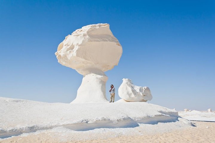 2 - Dag Bahariya Oasis Witte en Zwarte Overnachting Camping Jeep Tour