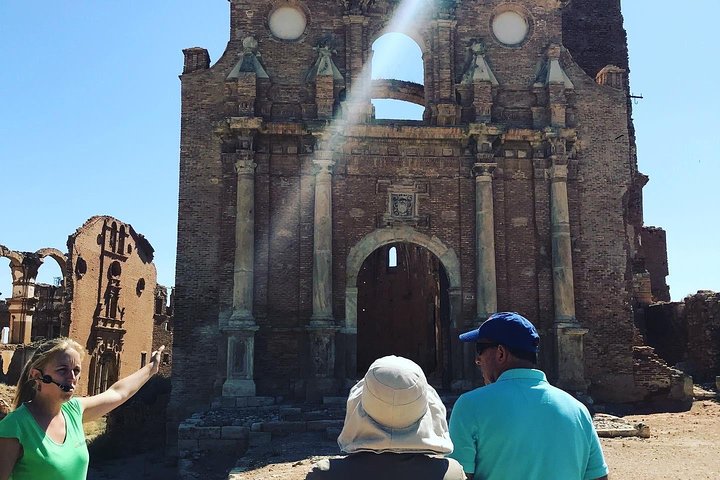 Tour del Aceite de Oliva y Visita al Casco Antiguo de Belchite