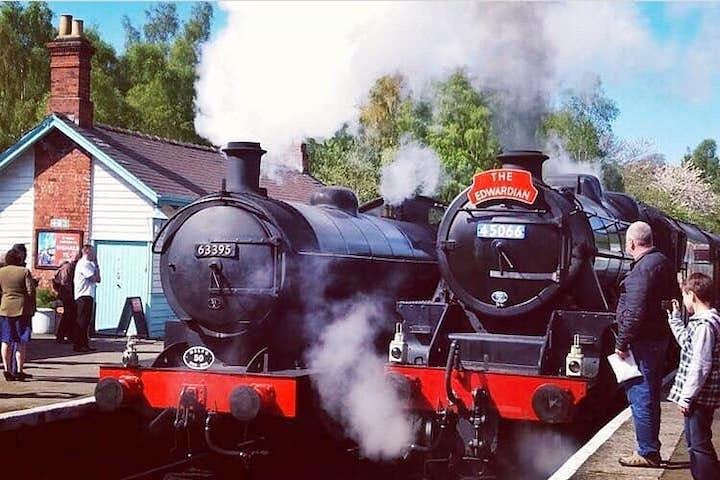 Tour Privado - Viagem Diária em Moors, Whitby e Yorkshire Steam Railway saindo de Harrogate