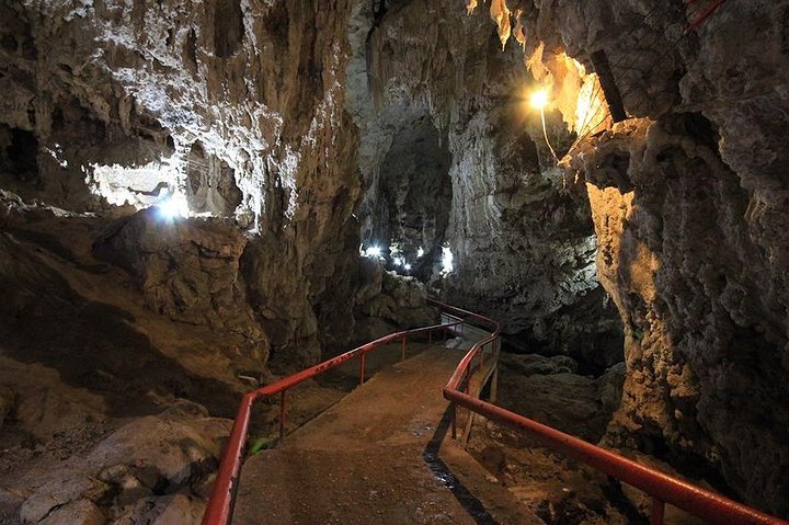 Rancho Nuevo Caves och Arcotete Ecotourism Center
