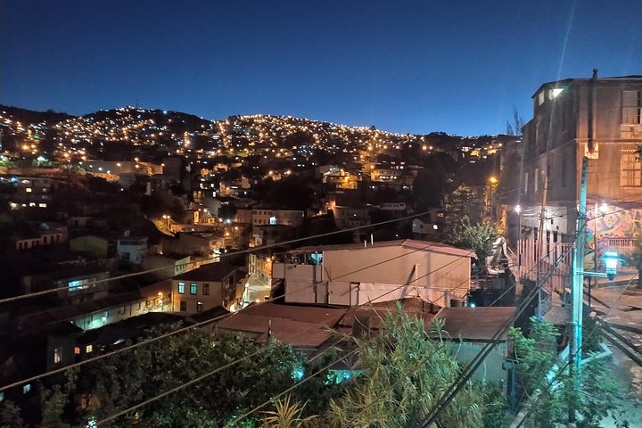 Un tour privado completo de Valparaíso desde Santiago (estándar)