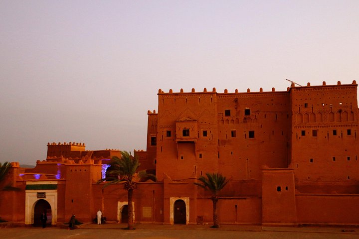 Dagtocht vanuit Ouarzazate: Teloute, Ait Ben Haddou & Oasis Fint inclusief lunch