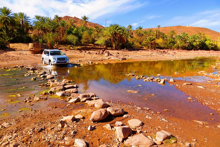 Dagtocht vanuit Ouarzazate: Teloute, Ait Ben Haddou & Oasis Fint inclusief lunch