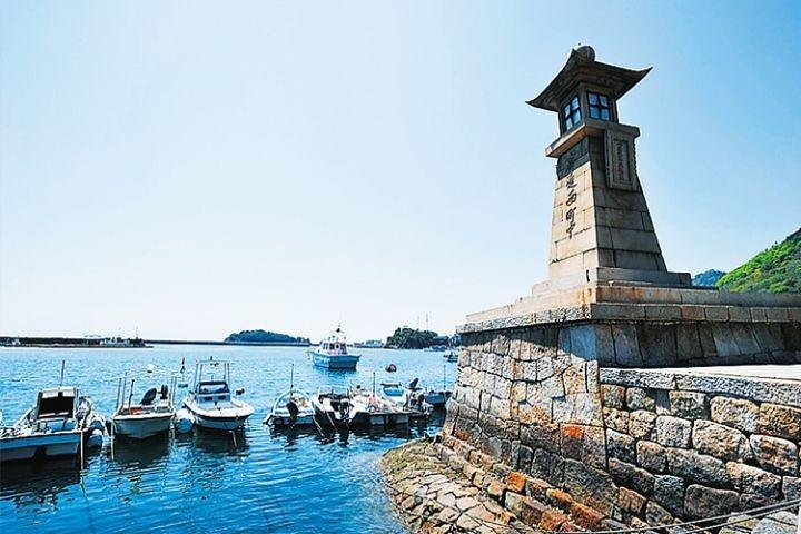 Fukuyama & Tomonoura tilpasset halvdagstur med licenseret Vejleder