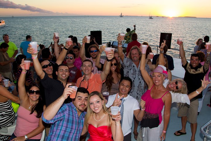 Key West Sunset Cruise: Middag, live musikk og drikkevarer inkludert