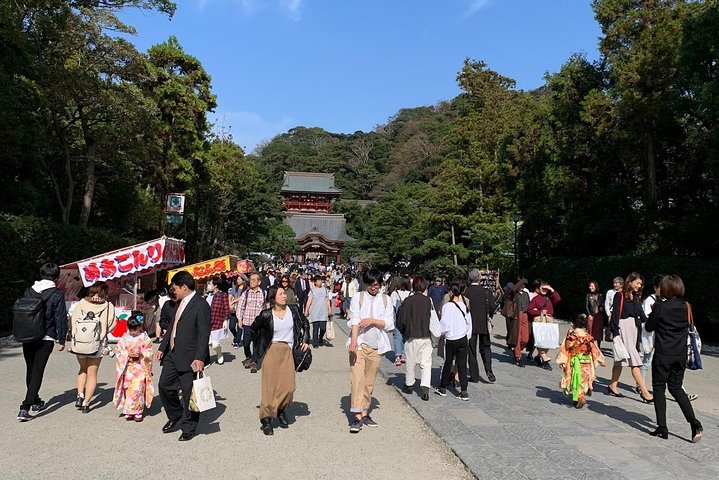 Temples de Kamakura et évasion balnéaire en véhicule privé depuis Tokyo
