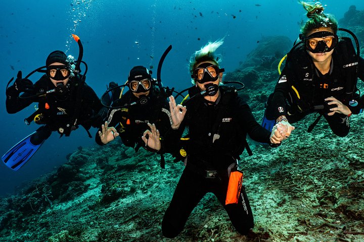 Curso de aguas abiertas en Tulamben - Obtener la certificación en Bali