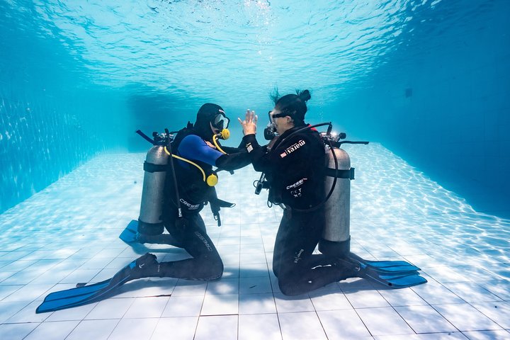 Curso de aguas abiertas en Tulamben - Obtener la certificación en Bali