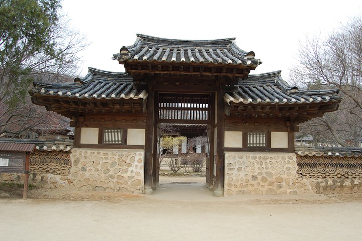 Excursión de un día a Yongin Daejanggeum y Korean Folk Village desde Seúl