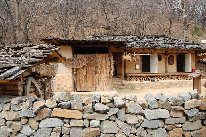 Excursión de un día a Yongin Daejanggeum y Korean Folk Village desde Seúl