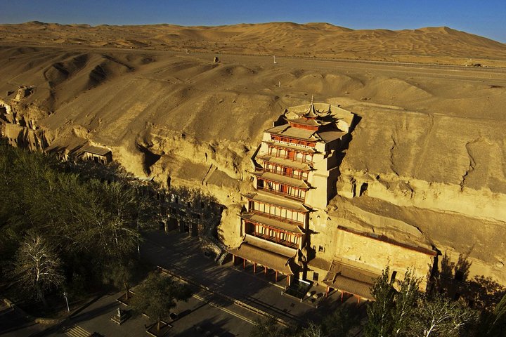 Excursão de Dunhuang de 1 dia ao Lago Crescent, Grutas de Mogao e Mercado Noturno de Shazhou