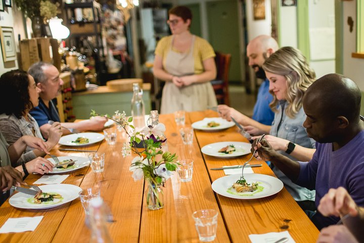 Tour gastronómico por Carytown con Discover Richmond Tours