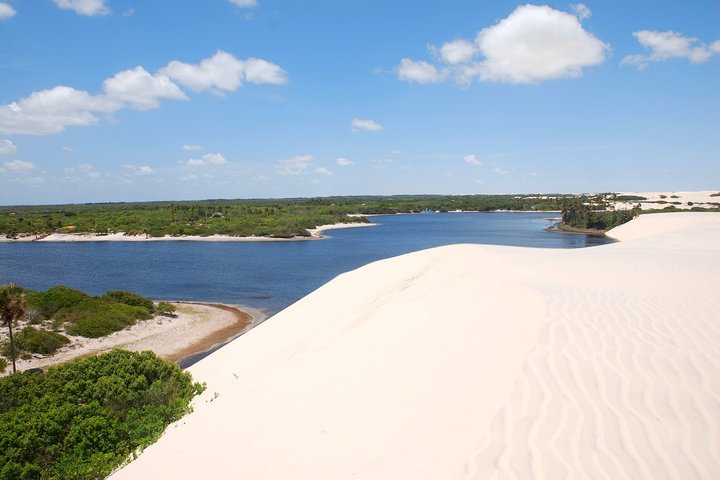 Excursión de medio día a las dunas de arena de Lençóis Maranhenses con puesta de sol