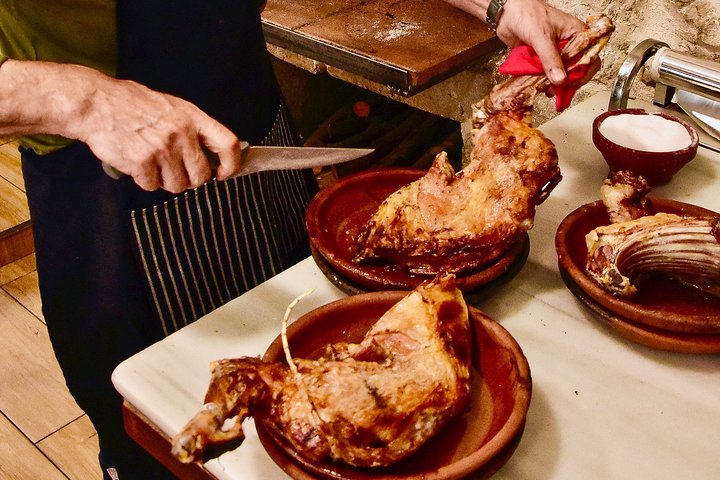 Visite exclusive: Ribera del Duero "comme un indigène", avec de l'agneau dans un four à bois