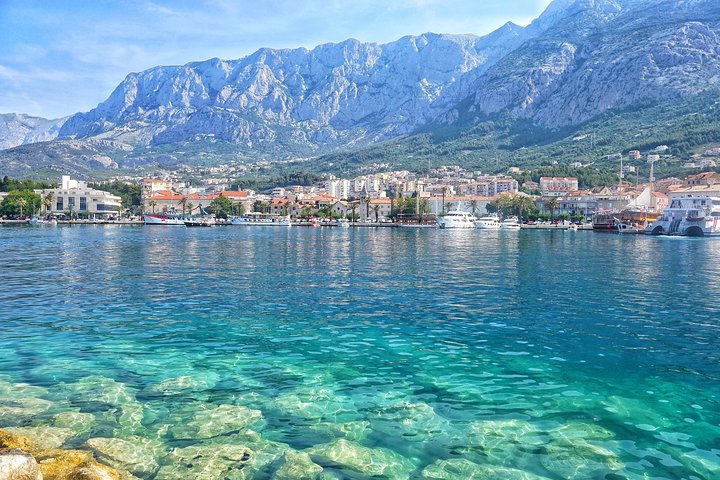 Privétransfer van Crikvenica naar Rijeka Airport (RJK)