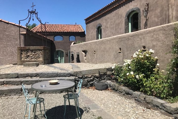 Tour degli amanti del cibo e del vino della campagna dell'Etna (piccolo gruppo o privato)