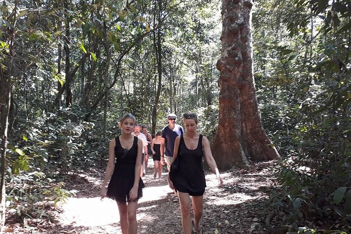 Explore o norte da ilha de Phu Quoc por Jeeps do Exército Clássico