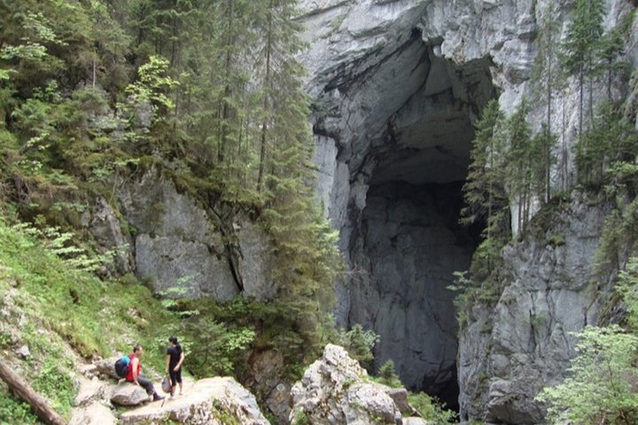 Ponor-festningen (den største rumenske hulen) 1 dagstur fra Oradea