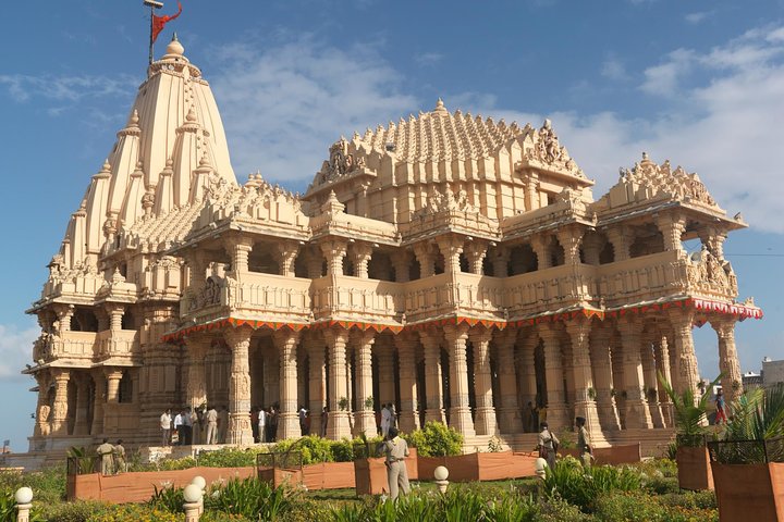 Soggiorno storico e spirituale: tour da Rajkot a Somnath