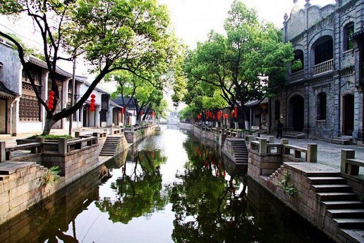 Excursión privada de 4 horas a Wuxi: casco antiguo de Huishan, jardín Jichang y templo Nanchan