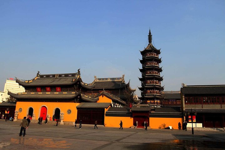 Excursión privada de 4 horas a Wuxi: casco antiguo de Huishan, jardín Jichang y templo Nanchan