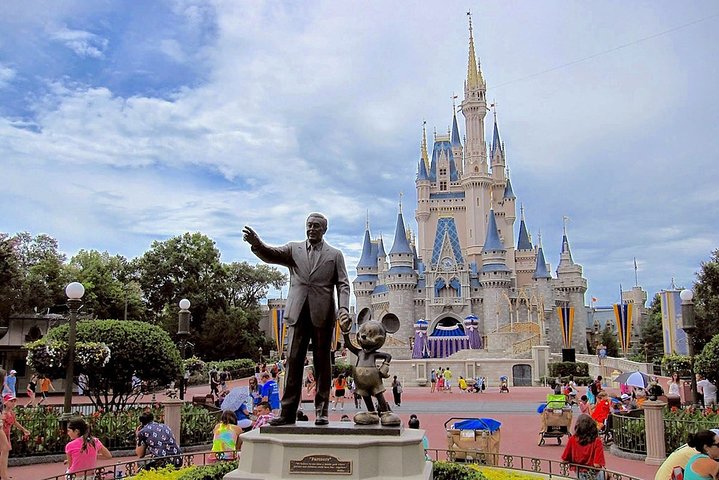 Privat transfer från Daytona till Orlando (MCO) flygplats