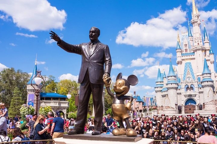 Privat transfer från Daytona till Orlando (MCO) flygplats