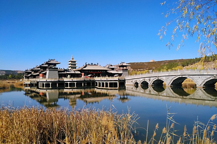 Tour privato alle grotte di Yungang, al Tempio sospeso e alla Pagoda in legno di Datong