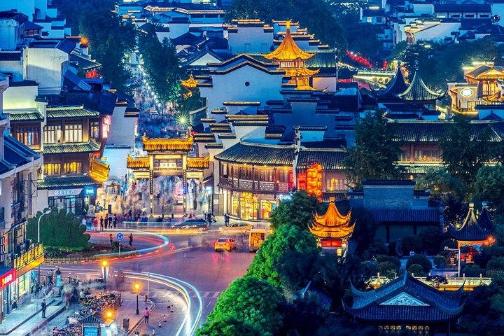 Visite autoguidée de Nanjing au départ de Wuxi en voiture privée avec option de dépose
