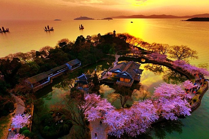 4-timmars privat tur i Wuxi Taihu Yuantouzhu Scenic Area