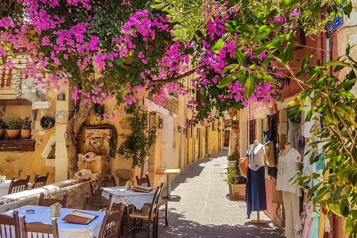 El delicioso recorrido gastronómico callejero de Chania