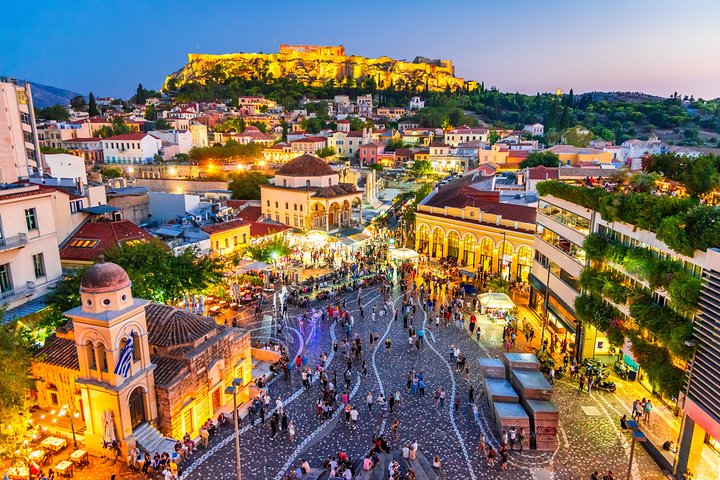 Tour privato di lusso di 3 ore di luci e viste della città di Atene di notte