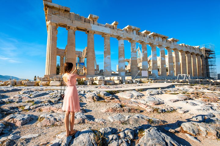 Tour privato di lusso di 3 ore di luci e viste della città di Atene di notte