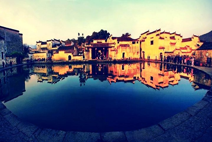 Tour privato di mezza giornata del villaggio antico di Hongcun da Huangshan