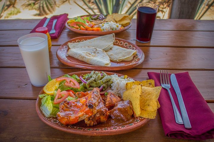 Excursion en VTT Cabo 4x4 avec dégustation de tequila et déjeuner buffet mexicain