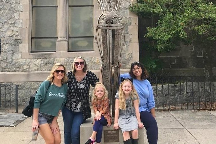 Experiencia única de búsqueda del tesoro en Madison por 3Quest Challenge