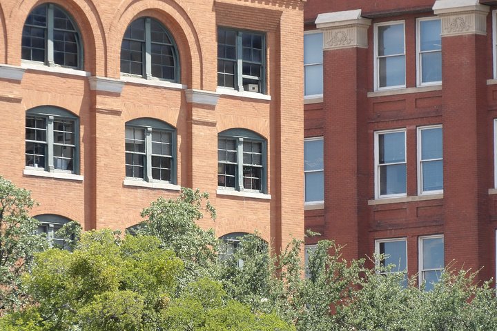 Tour del asesinato de JFK con el Museo JFK y la casa de huéspedes de Oswald
