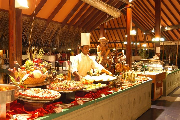 Maafushi: Adaaran club Rannalhi resort dagsutflykt