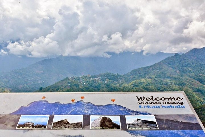Tour del parco Kinabalu, del caseificio Desa e delle sorgenti termali di Poring