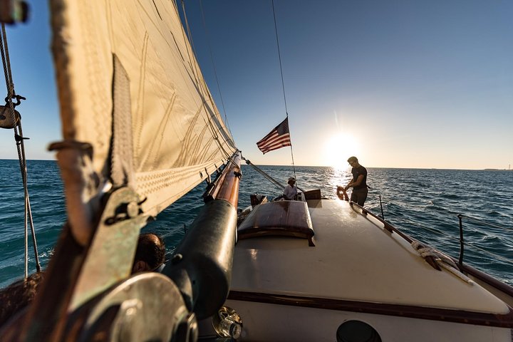 Navigazione su Historic Schooner Yacht a Salem, MA