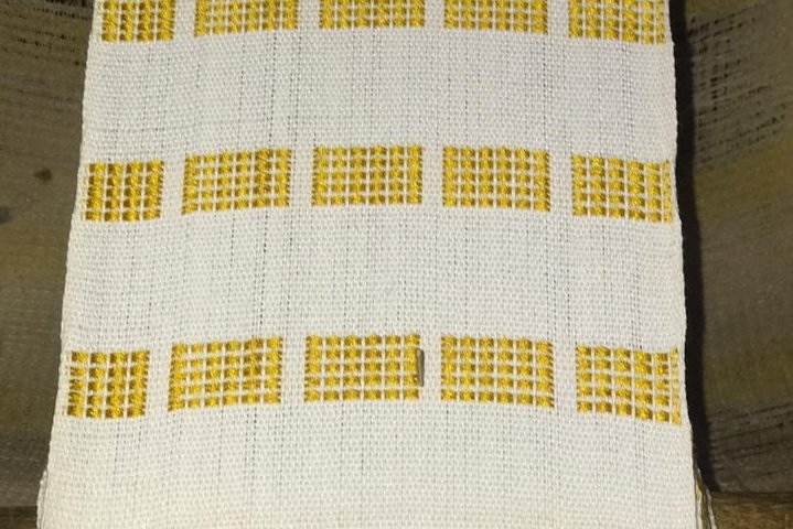 Tour culturale privato dei panni tradizionali di Kente e Adinkra