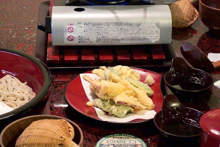 Visite du château de Matsumoto et expérience des nouilles soba