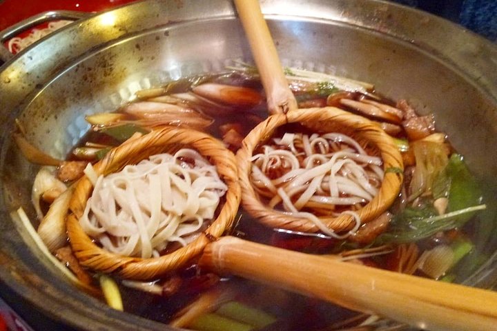 Visite du château de Matsumoto et expérience des nouilles soba