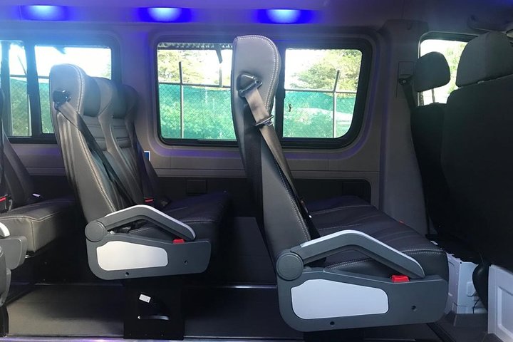 Privater Transfer vom Flughafen Liberia nach RIU Guanacaste Hotel