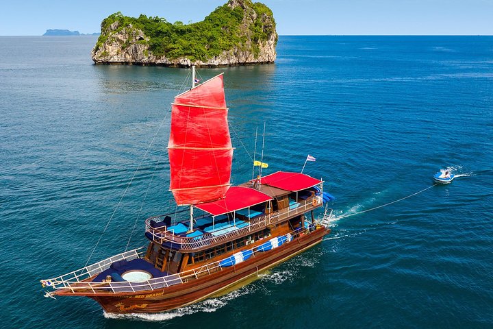 Semi-Private Yacht Adventure til Ang Thong Park's skjulte skatter